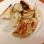 餃子もも - 焼餃子３９０円