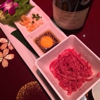 游玄亭 銀座 - ユッケ