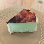 サンロクカフェ - 追加でお願いしたバスクチーズケーキ。ここのは本当に濃厚！チーズ食べてるみたい笑