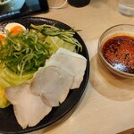 つけ麺本舗辛部 - 