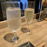 府中餃子バル あわ屋 - 