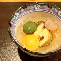Restaurant つじ川 - 蝦夷アワビとトマトの雫ジュレ