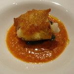 リストランテ サクラ - チョッピン・真鯛のパン包み揚げ焼き、魚貝のトマト煮込みソース