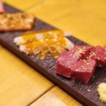 Yakiniku Akami Niku Ga Tou - 刺身の盛合せ(コブクロ、ハチノス、ハツ)