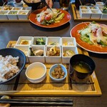 ダイナミックキッチン＆バー 燦 - 