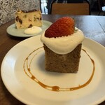 MONZ CAFE - 