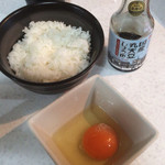 ラーメン星印 - 名古屋コーチンのたまごかけご飯