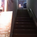 ｈｙｇｇｅ - 店舗へと通じる階段