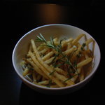 ラッツダイニング - スパイシーポテトフライ