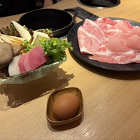 すき焼 しゃぶしゃぶつかだ KITTE大阪店 - 