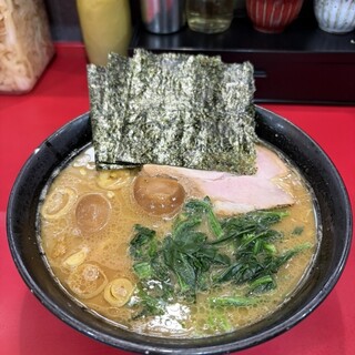 ラーメン 杉田家_1