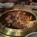 神泉ホルモン 三百屋 - 