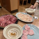神泉ホルモン 三百屋 - 