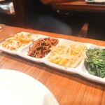 焼肉 ジャンボ - 