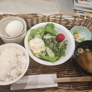 奈良のうまいものプラザ 古都華_0
