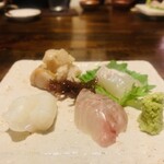 酒盃 - ② 造り（魚介）
            平目、ソイ、水蛸、ホッキ貝