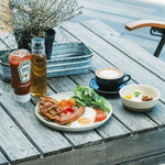 NUTSTOWN COFFEEROASTERS - メイン写真: