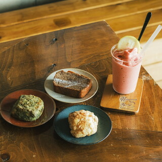 NUTSTOWN COFFEEROASTERS_1