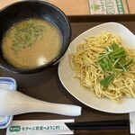 リンガーハット - 料理写真:鶏白湯炭火鴨肉