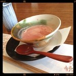 日本料理　香せり - ビーツの豆乳仕立てスープ

ビーツって初めて聞いたお野菜。西洋野菜、ボルシチ料理によく使われるかぶらみたいな