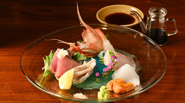 青山 おとと （〇＋〇＋〇） - 外苑前/海鮮 | 食べログ
