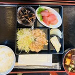 れんこん屋 - 漬けマグロ
