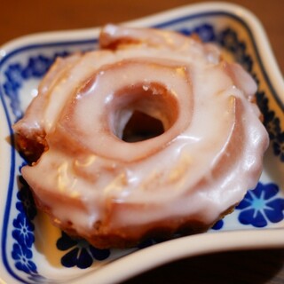 HUGSY DOUGHNUT_1