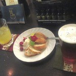 リトルバー - 久しぶりの蔵王のクリームチーズ　　　2015/3月