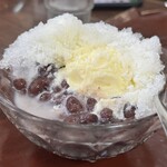 納言志るこ店 - クリームぜんざいにミルクトッピングしたみたいな氷