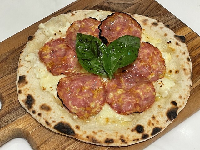 It's a PIZZA （イッツアピッツア） - 栗平/ピザ | 食べログ