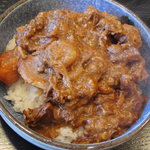 アーレス・コート - 豚タン丼（今週のサービス）