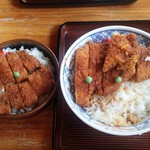 といや - かつ丼＆ミニかつ丼大きさ比較（27年3月）