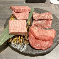 近江うし焼肉 にくTATSU 日本橋室町店 - 