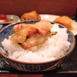 たらふくちゃん - 『本日の定食（1000円税込）』
            　『鶏からあげ＆すずき昆布〆』