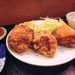 たらふくちゃん - 『本日の定食（1000円税込）』
            　『鶏からあげ＆すずき昆布〆』