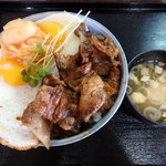 六味庵 - きまり丼 スペシャル 880円