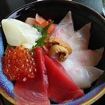 Kajiyabashi - 海鮮丼アップ