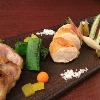 [Aomori Meat] Charcoal-grilled free-range chicken Shamolok♪