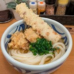 麺匠 釜善 - コシのあり食べ応えあるうどん