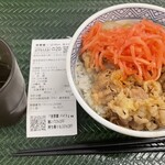 吉野家 - 料理写真:牛丼並(553円)