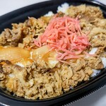 セブンイレブン - 料理写真:つゆまで旨い牛丼598円