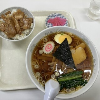 盛信軒_0