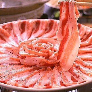 薩摩牛、鹿児島ブランド豚のしゃぶしゃぶ！食べ放題プランも◎