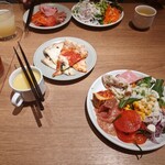 SALVATORE CUOMO & BAR - 