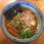 麺家 喜多楽 - 
            喜多楽 今昔支那そば(醤油)   750円