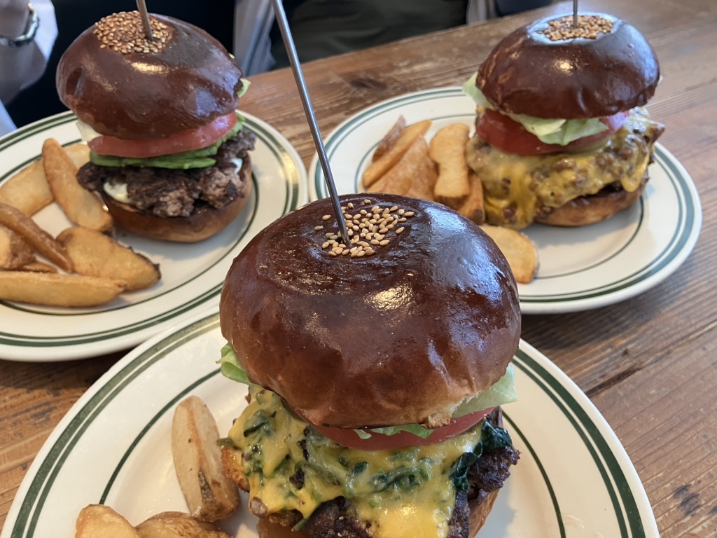 写真 : エース バーガー カフェ （Ace Burger Cafe） - 五十鈴ケ丘