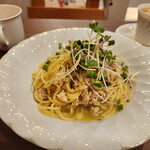 ASSIETTE - 料理写真:塩パスタ鶏ミートソース～☆