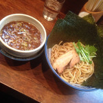 中華そば 旋 - つけ麺<小盛り>にのり100円