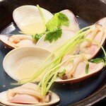 くいもんや す多ち - 蛤の酒蒸し