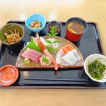 まちの魚屋さん杉マル - 料理写真:刺身定食(ご飯なし)